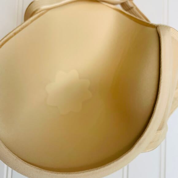 NWT Bali Nude Underwire Bra 38DD Smoothing Full Coverage - Picture 5 of 8